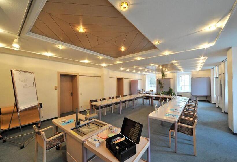 בית מלון כפרי Ertl & Mexican Cantina Salud