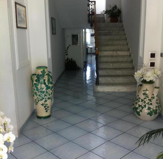 Отель Excelsior Mare Suite