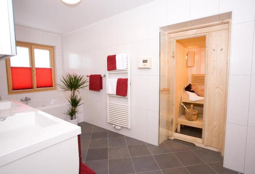 ホテル Garni Dorferwirt