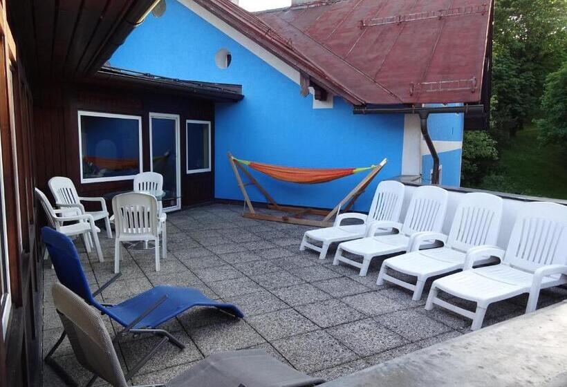 Отель & Hostel Sandwirt