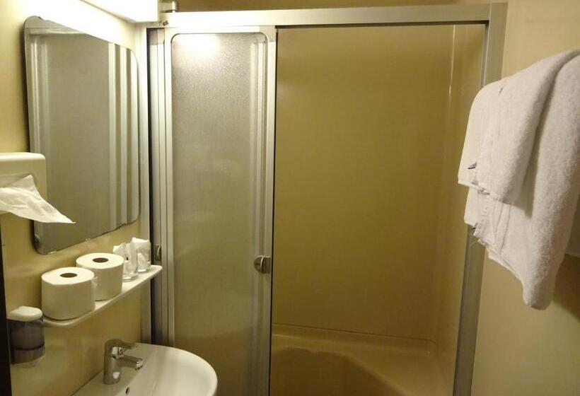 Отель & Hostel Sandwirt