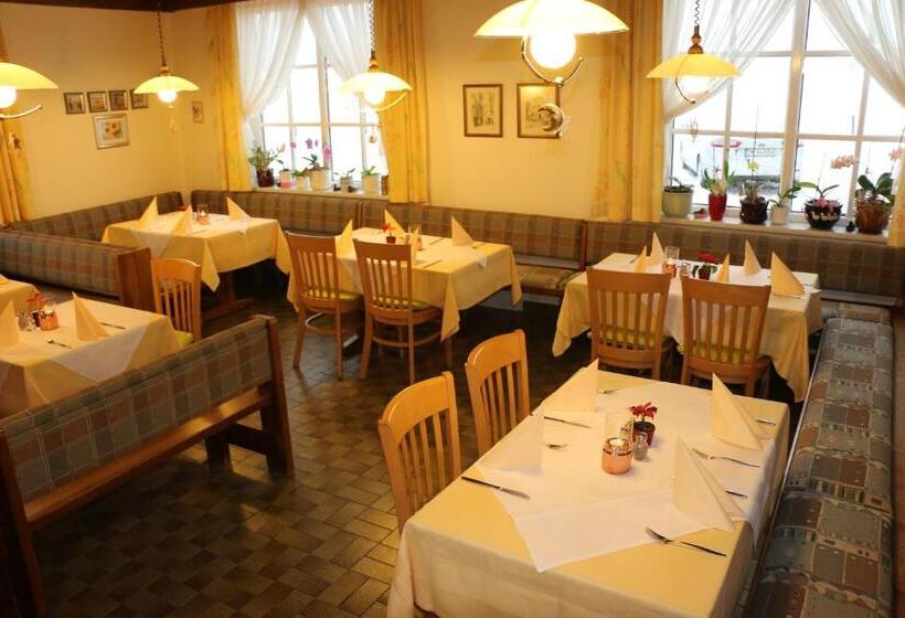 Hotel Gasthof Weissenbach