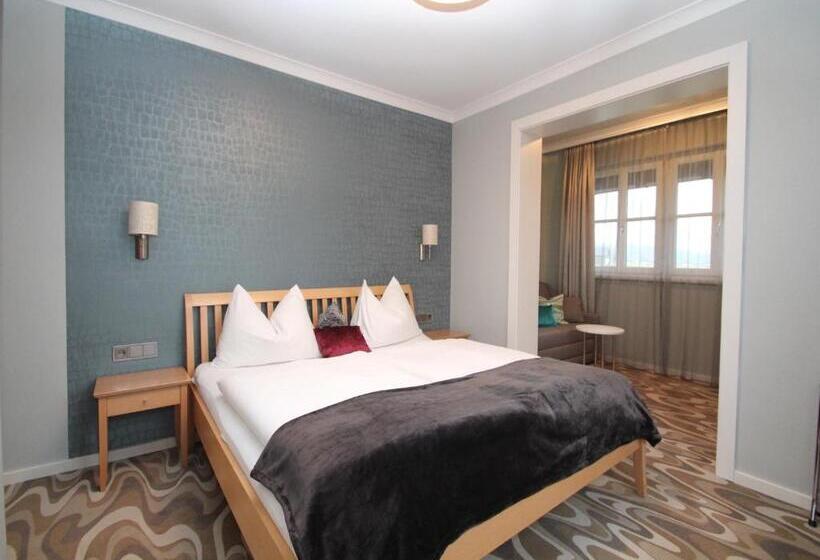 Hotel Gasthof Weissenbach