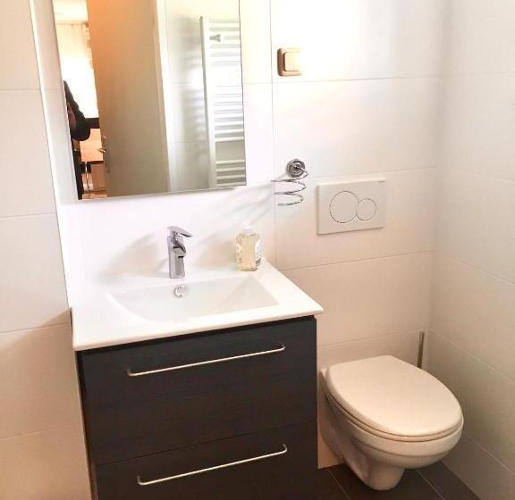 호텔 Gösser Bachgasslhof    Bed And Breakfast    Apartments