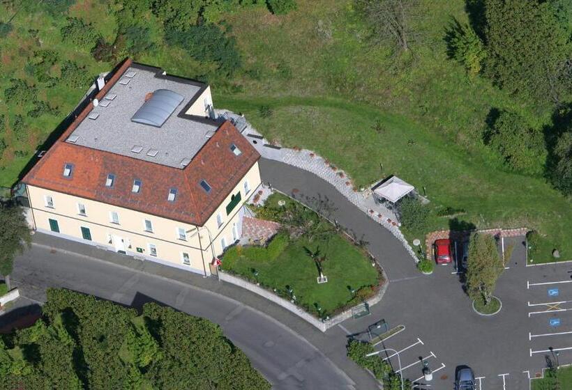 Отель Gösser Bachgasslhof    Bed And Breakfast    Apartments