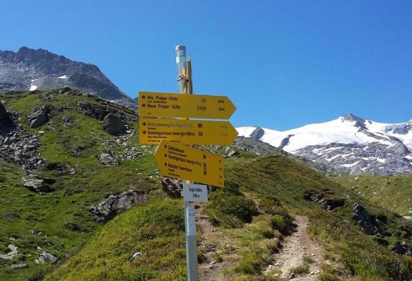 בית מלון כפרי Gästehaus Zedlacherhof