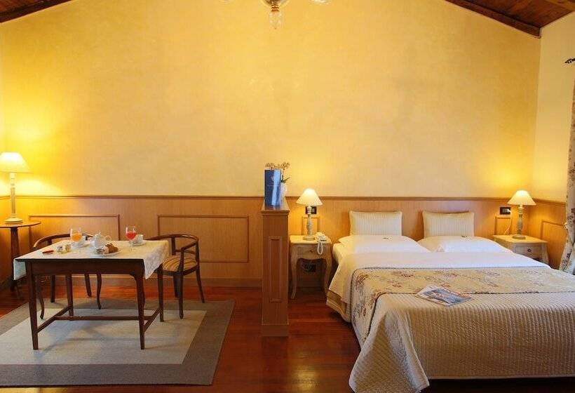 בית מלון כפרי Isola Di Caprera