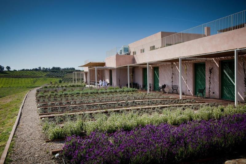 فندق La Foresteria Wine Resort & Beach Club