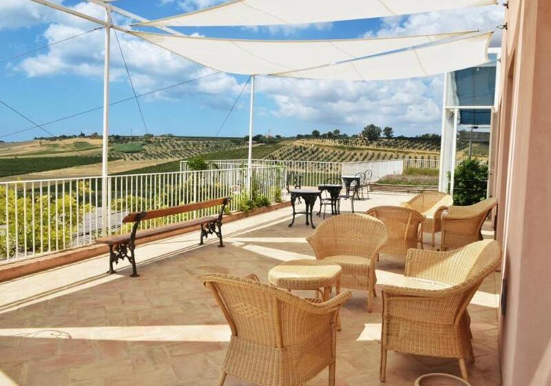 فندق La Foresteria Wine Resort & Beach Club