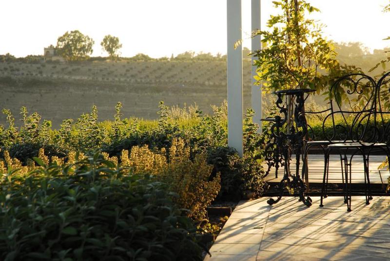 فندق La Foresteria Wine Resort & Beach Club