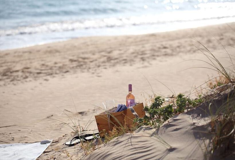 فندق La Foresteria Wine Resort & Beach Club