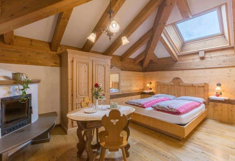 Historic Hotel Ristorante La Stua