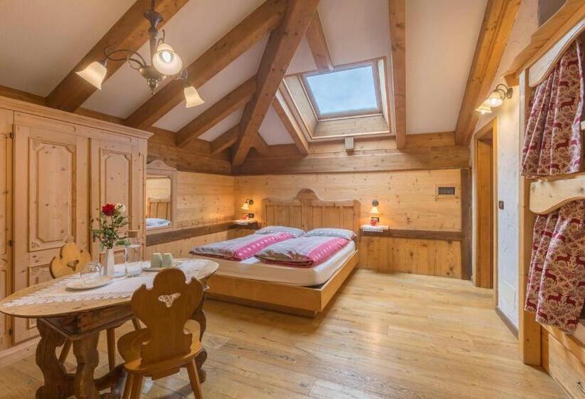 Historic Hotel Ristorante La Stua