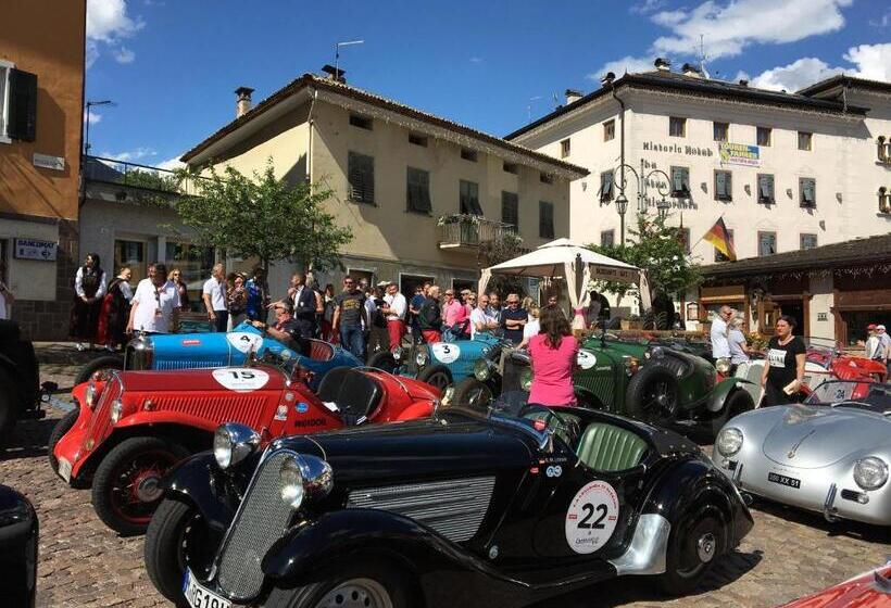Historic Hotel Ristorante La Stua
