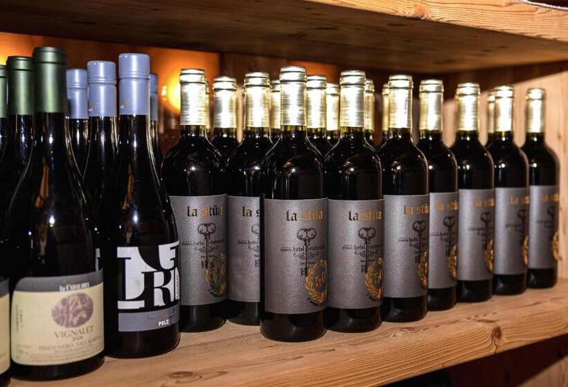 Historic Hotel Ristorante La Stua