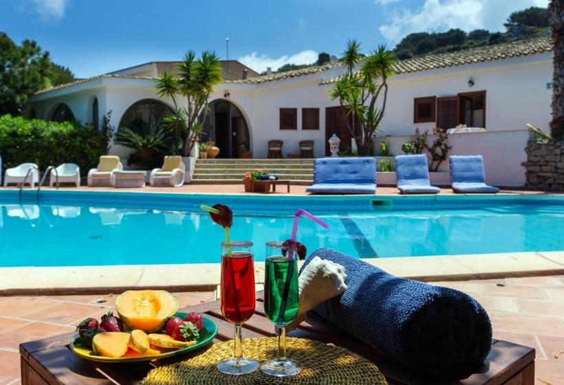 هتل Relais Le Nereidi