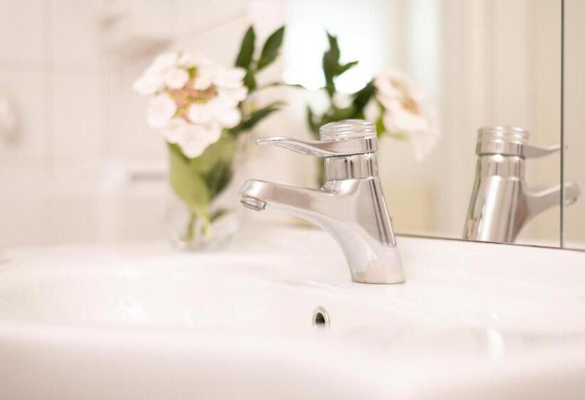 בית מלון כפרי Liebeteggerklagenfurt