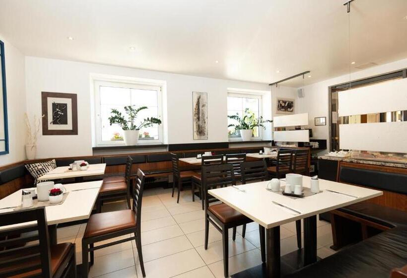 בית מלון כפרי Liebeteggerklagenfurt