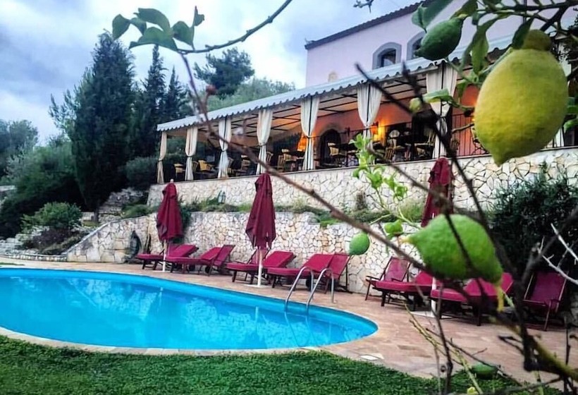 فندق Masseria La Chiusa Delle More