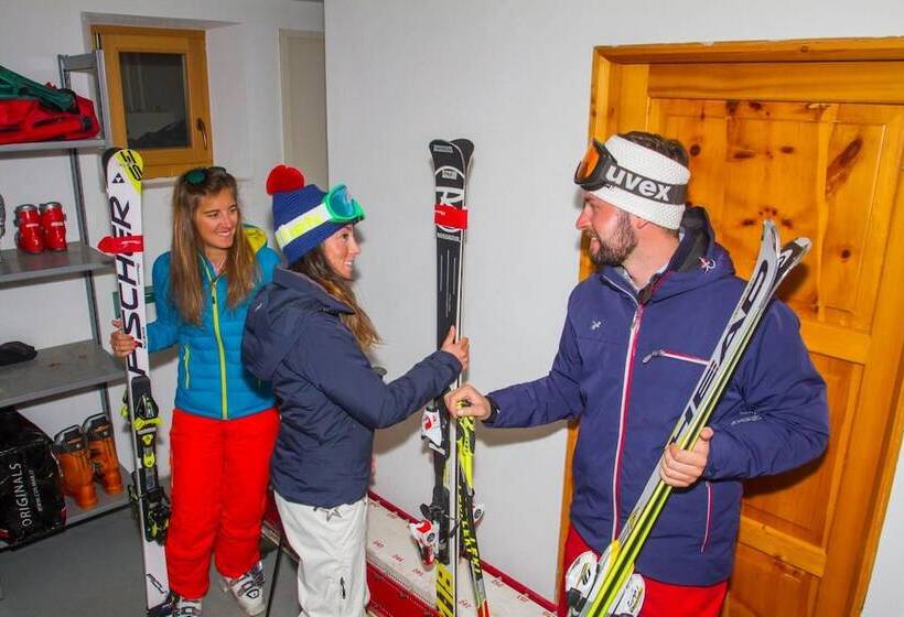 호텔 Meublè Sertorelli Reit