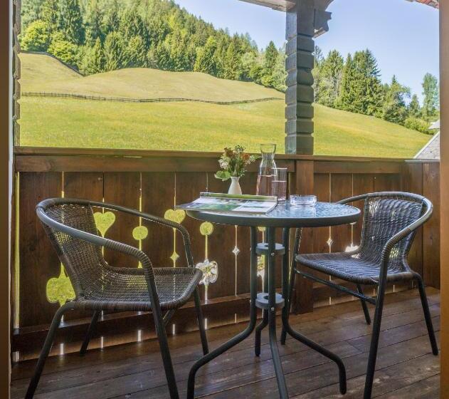 酒店 Nagglerhof Am Weissensee