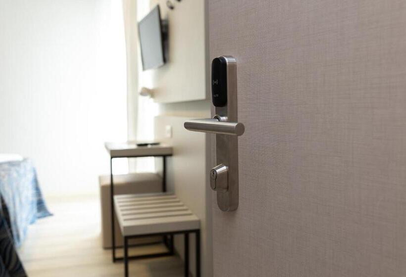 בית מלון כפרי Nember