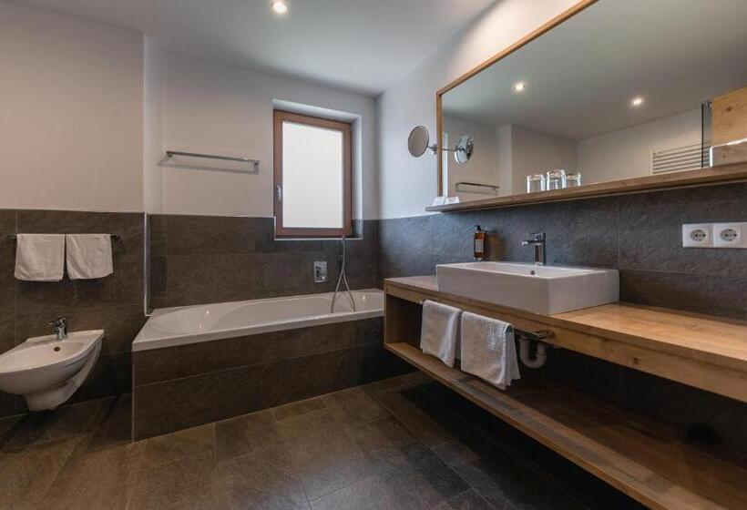 Panoramahotel Huberhof