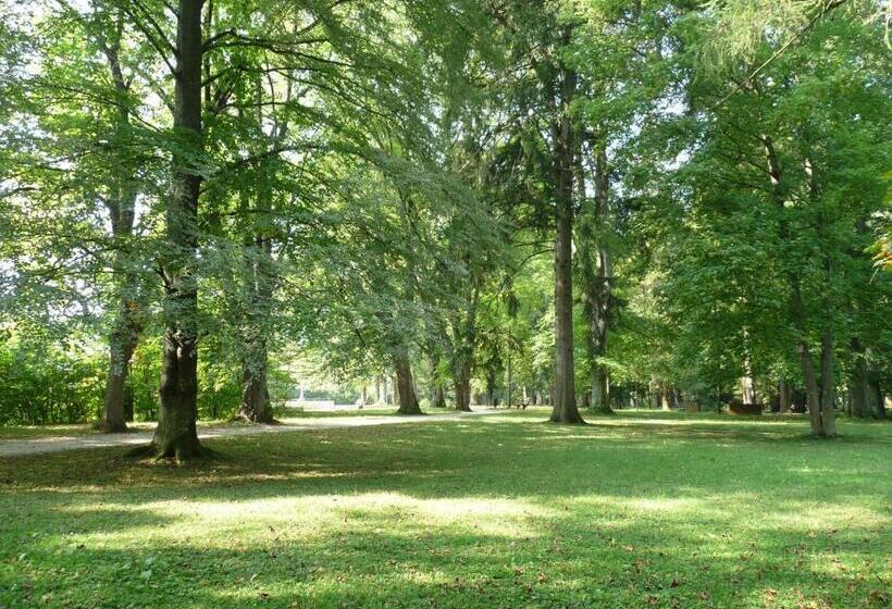 Parkhotel Zur Klause