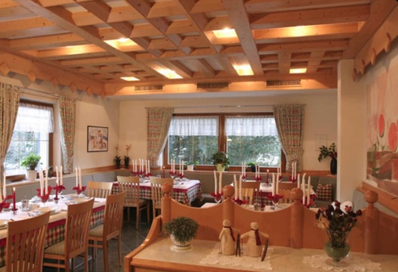 בית מלון כפרי Reichegger