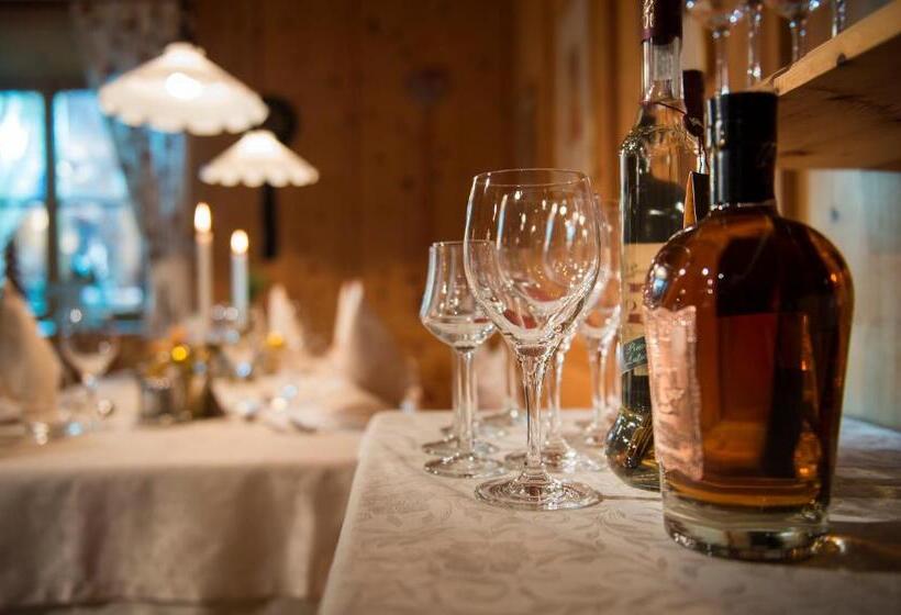 בית מלון כפרי Reischach