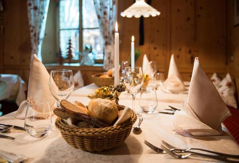 בית מלון כפרי Reischach