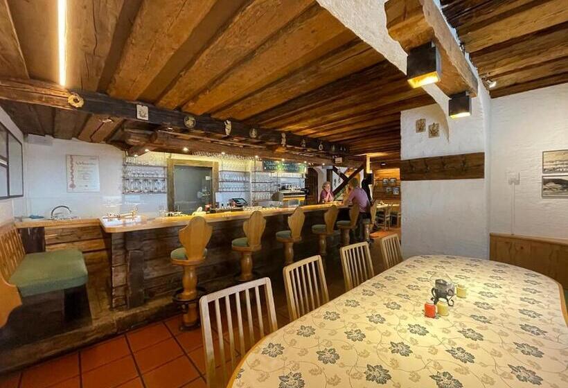 ホテル Restaurant Pension Dorfwirt