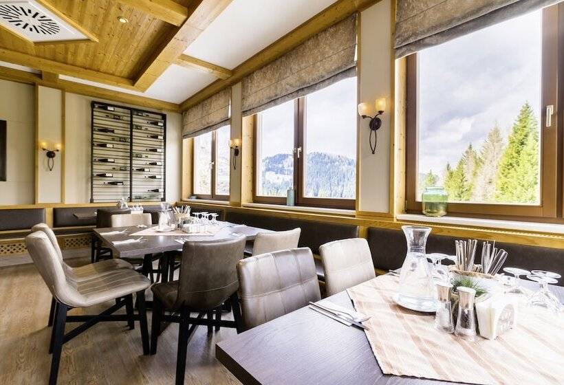 هتل Robinson Schlanitzen Alm   Hermagor