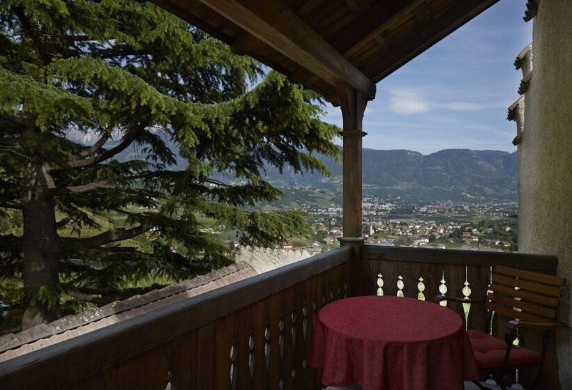 בית מלון כפרי Schloss Plars Wine & Suites