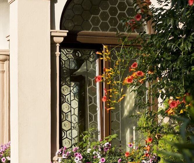 בית מלון כפרי Schloss Plars Wine & Suites