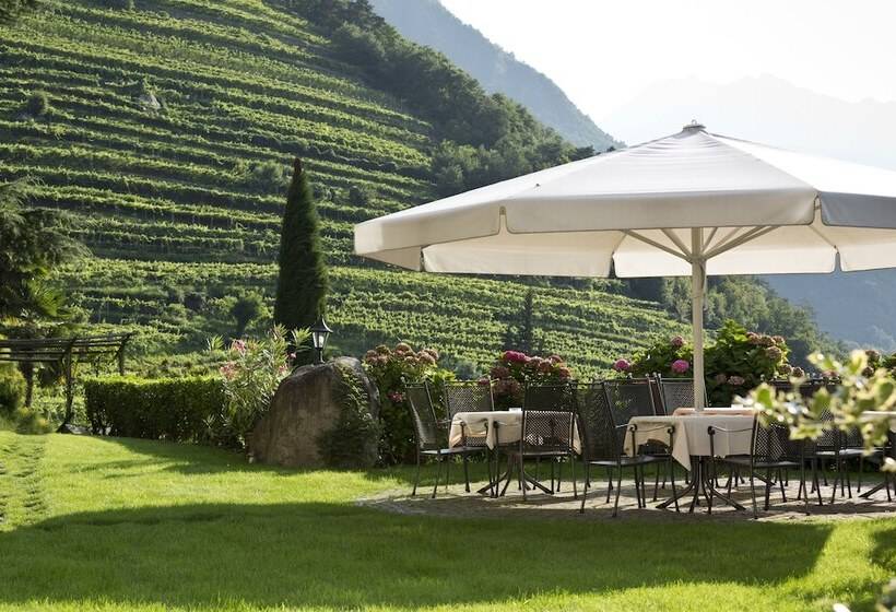 בית מלון כפרי Schloss Plars Wine & Suites