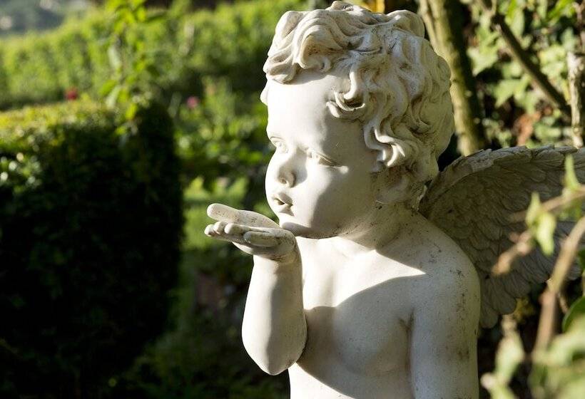 בית מלון כפרי Schloss Plars Wine & Suites