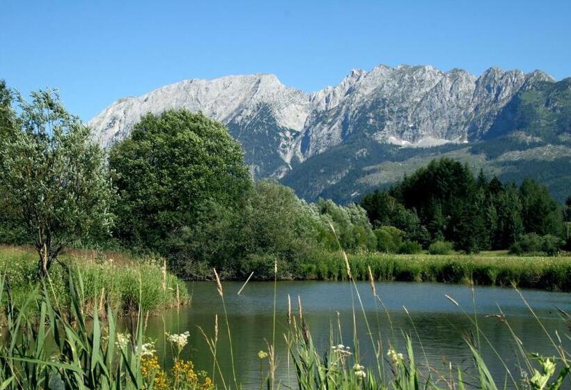 ホテル Schönis Land