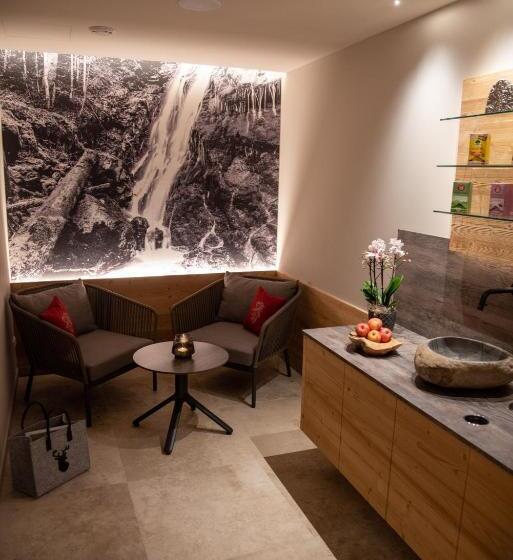 ホテル Schönis Land