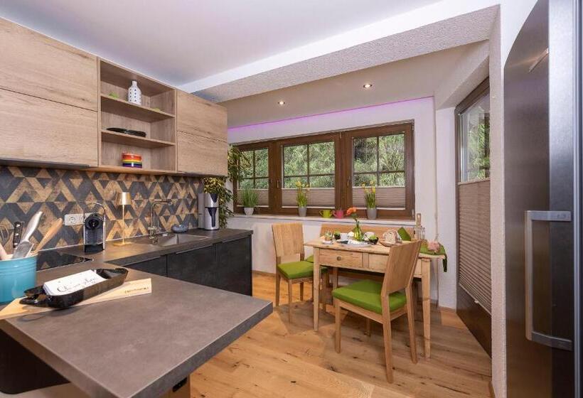 בית מלון כפרי Seehang Garni