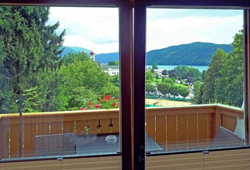 בית מלון כפרי Staudacher Hof Das Romantische Haus