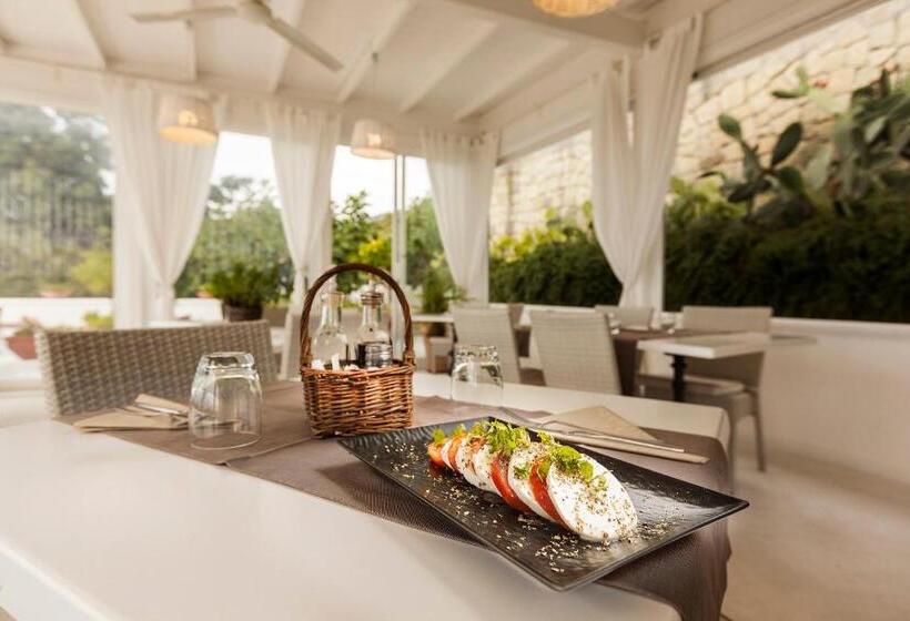 فندق Tenuta Del Poggio Antico