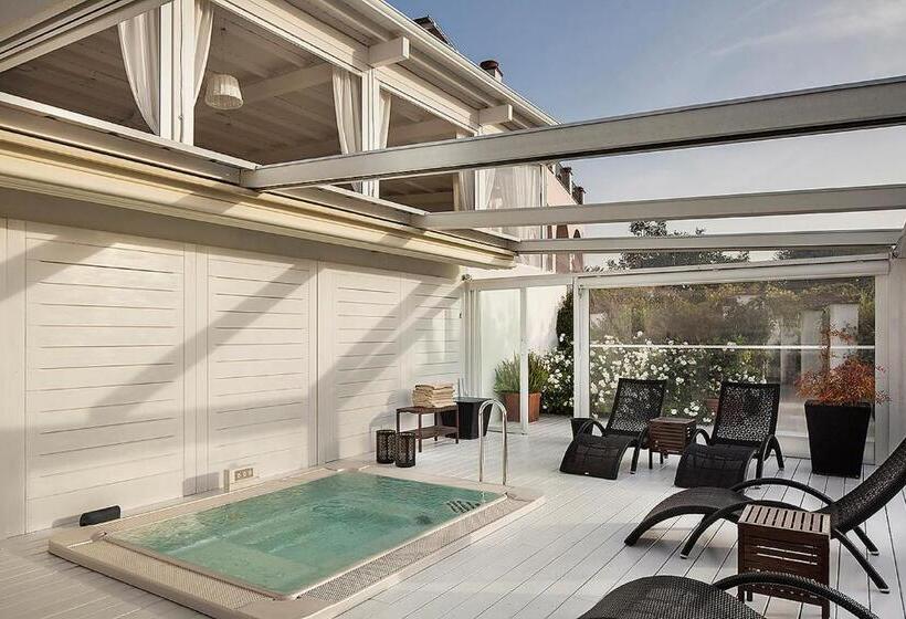 فندق Tenuta Del Poggio Antico