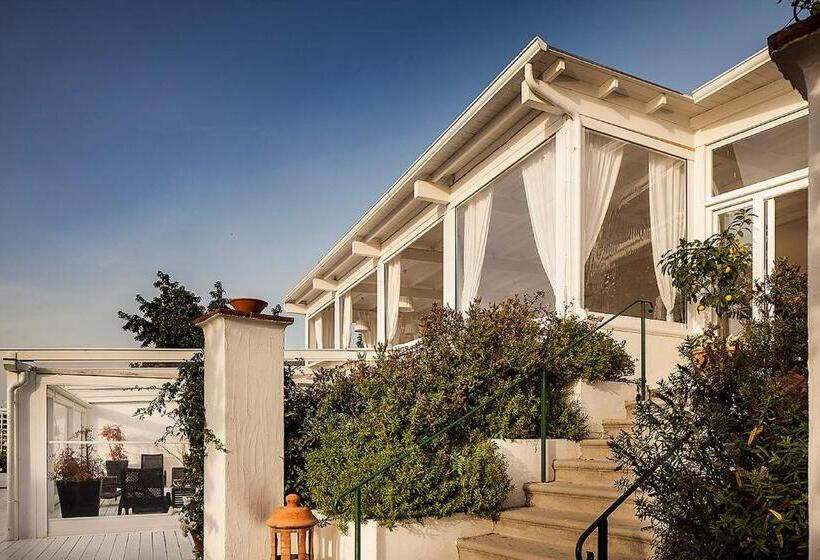 فندق Tenuta Del Poggio Antico