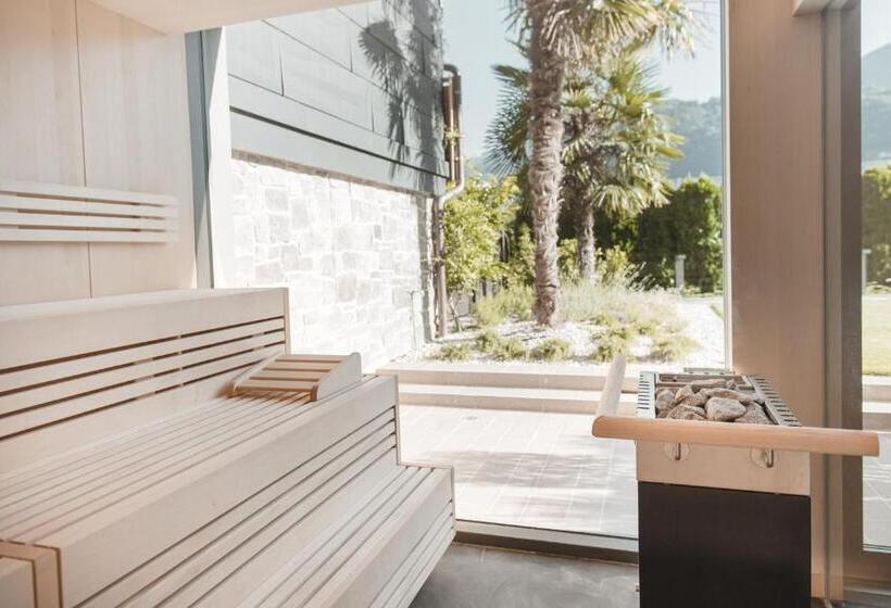 호텔 Tiefenbrunn Gardensuites & Breakfast