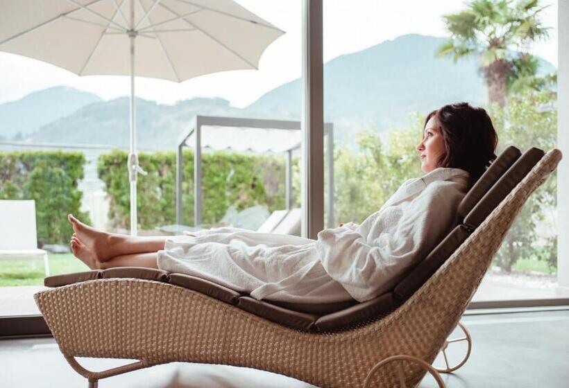 호텔 Tiefenbrunn Gardensuites & Breakfast