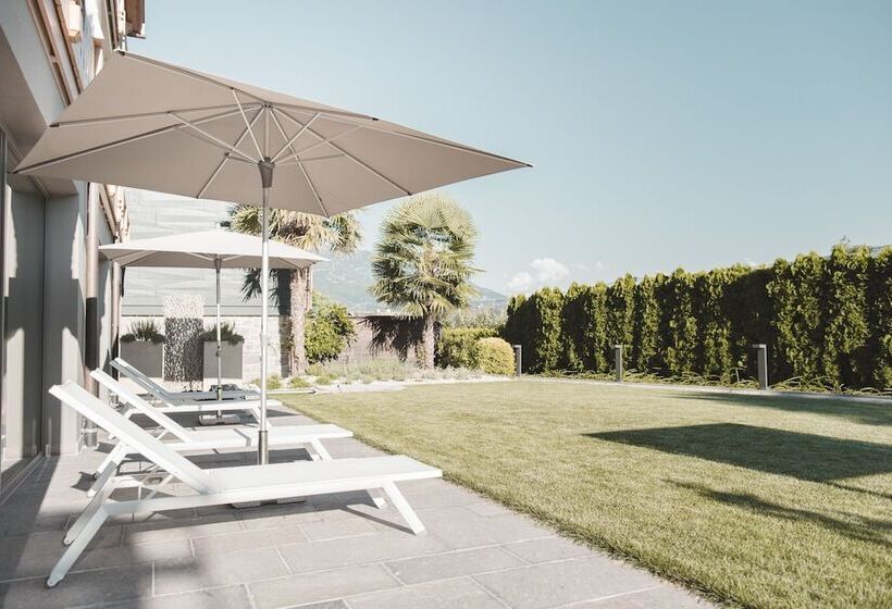 호텔 Tiefenbrunn Gardensuites & Breakfast