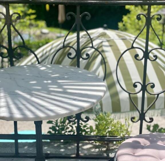 בית מלון כפרי Villa Parkschlössl