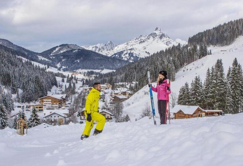 Landhotel Alpenhof Filzmoos