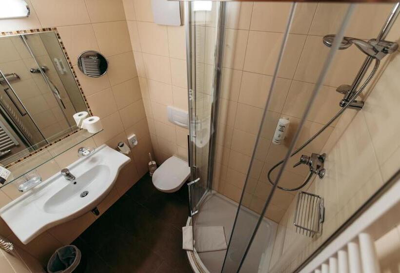 Wander  Und Wellnesshotel Kanzler